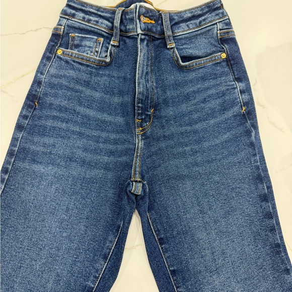 Zara flared jeans size 2. Perfect condition, never worn - Picture 2 of 3